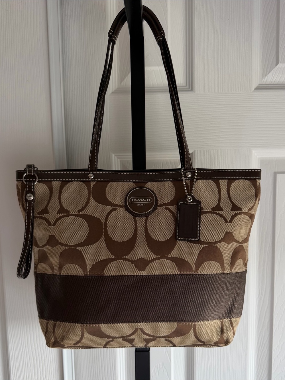 Coach Mahogany Strype Signature Tote Bag
Tan and Brown Women’s